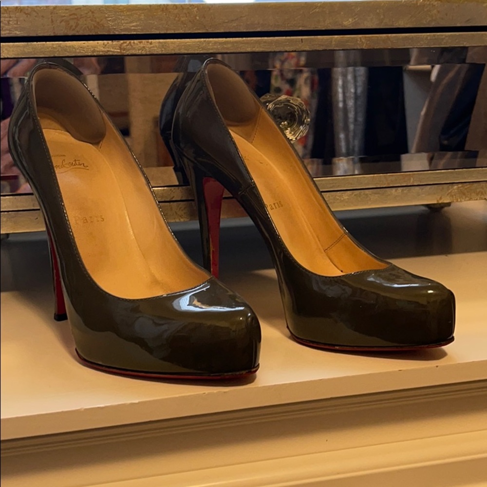 COPY - Christian Louboutin Rolando’s